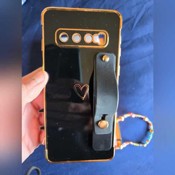 Samsung S10 phone case Black gold - Picture 3 of 3